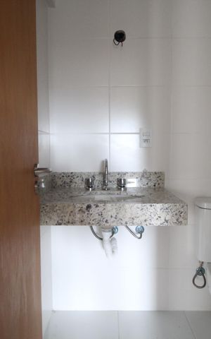 Apartamento à venda com 63m², 2 quartos e 1 vagaBanheiro