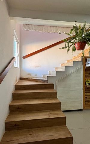 Casa de condomínio à venda com 180m², 2 quartos e sem vagaSala
