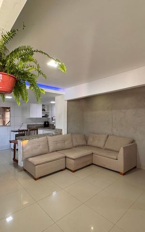 Casa de condomínio à venda com 180m², 2 quartos e sem vagaSala