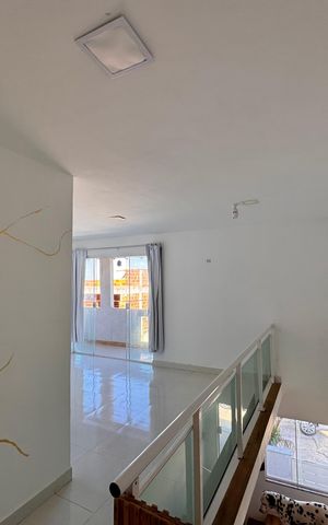 Casa de condomínio à venda com 180m², 2 quartos e sem vagaSala (Segundo Andar)