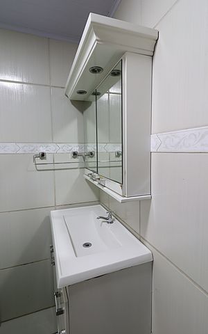 Apartamento para alugar com 77m², 3 quartos e sem vagaBanheiro