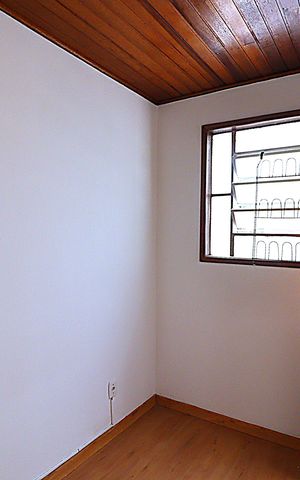 Apartamento para alugar com 77m², 3 quartos e sem vagaQuarto de Serviço