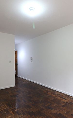Apartamento para alugar com 77m², 3 quartos e sem vagaSala