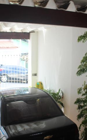 Casa à venda com 140m², 2 quartos e 2 vagasGaragem