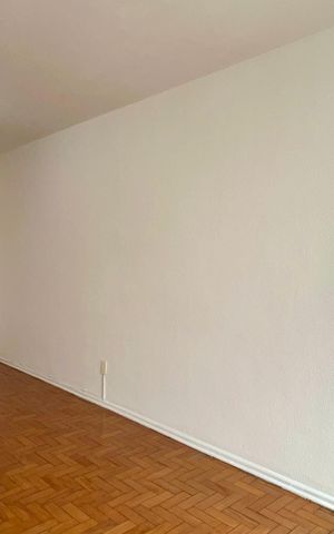 Studio para alugar com 44m², 1 quarto e sem vaga Studio para alugar com 44m², 1 quarto e sem vagaStudio