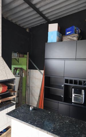 Casa à venda com 200m², 2 quartos e 2 vagasÁrea de Serviço