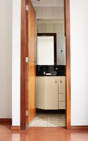 Apartamento para alugar com 121m², 2 quartos e 2 vagas Apartamento para alugar com 121m², 2 quartos e 2 vagasSuíte - Banheiro