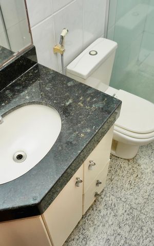 Apartamento para alugar com 121m², 2 quartos e 2 vagas Apartamento para alugar com 121m², 2 quartos e 2 vagasBanheiro Social