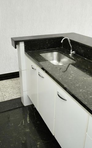 Apartamento para alugar com 121m², 2 quartos e 2 vagas Apartamento para alugar com 121m², 2 quartos e 2 vagasCozinha e Área de Serviço