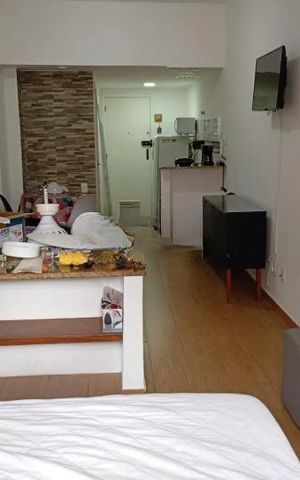 Apartamento à venda com 32m², 1 quarto e sem vaga Apartamento à venda com 32m², 1 quarto e sem vagaSala/Quarto