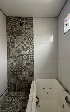 Casa para alugar com 150m², 3 quartos e sem vaga Casa para alugar com 150m², 3 quartos e sem vagaBanheiro da Suíte