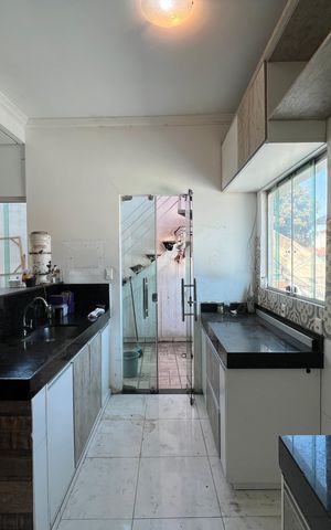 Casa para alugar com 150m², 3 quartos e sem vaga Casa para alugar com 150m², 3 quartos e sem vagaCozinha