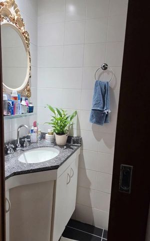 Apartamento à venda com 60m², 2 quartos e 1 vaga Apartamento à venda com 60m², 2 quartos e 1 vagaBanheiro