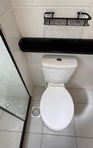 Apartamento à venda com 46m², 2 quartos e sem vaga Apartamento à venda com 46m², 2 quartos e sem vagaBanheiro Social