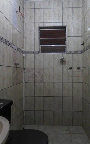 Casa para alugar com 32m², 1 quarto e sem vaga
