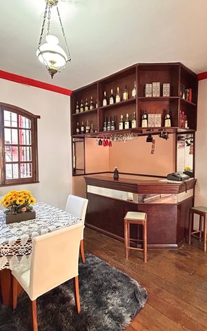 Casa para alugar com 200m², 3 quartos e 1 vaga