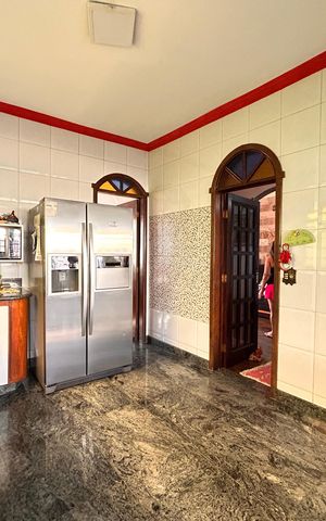 Casa para alugar com 200m², 3 quartos e 1 vaga