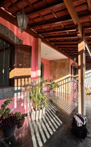 Casa para alugar com 200m², 3 quartos e 1 vaga
