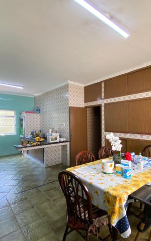 Casa à venda com 684m², 4 quartos e 5 vagas