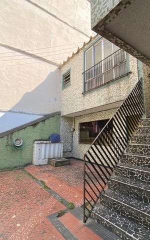 Casa à venda com 684m², 4 quartos e 5 vagas
