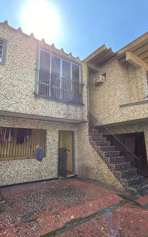 Casa à venda com 684m², 4 quartos e 5 vagas