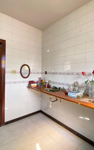 Casa à venda com 684m², 4 quartos e 5 vagas