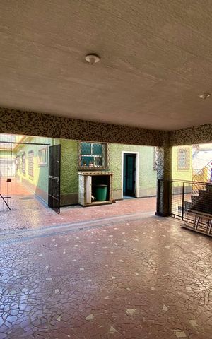 Casa à venda com 684m², 4 quartos e 5 vagas