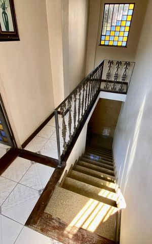 Casa à venda com 684m², 4 quartos e 5 vagas