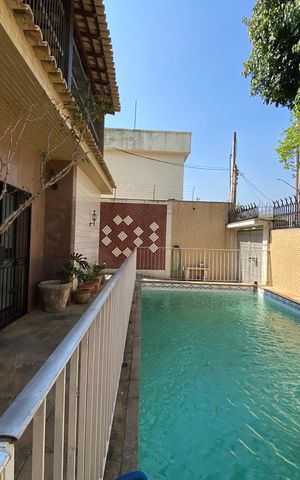 Casa à venda com 684m², 4 quartos e 5 vagas