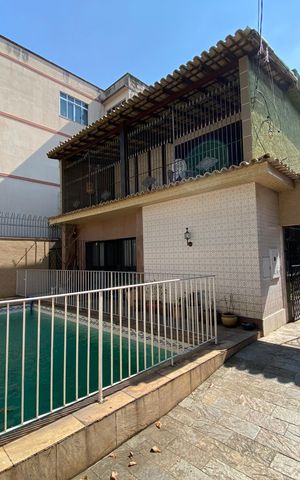 Casa à venda com 684m², 4 quartos e 5 vagas