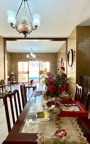 Casa à venda com 684m², 4 quartos e 5 vagas