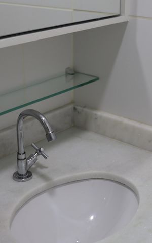 Apartamento para alugar com 48m², 2 quartos e 1 vaga Apartamento para alugar com 48m², 2 quartos e 1 vagaBanheiro