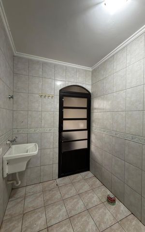 Casa para alugar com 150m², 3 quartos e 2 vagas Casa para alugar com 150m², 3 quartos e 2 vagasÁrea comum