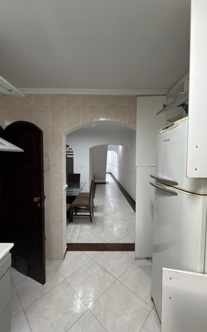 Casa para alugar com 150m², 3 quartos e 2 vagas Casa para alugar com 150m², 3 quartos e 2 vagasCozinha