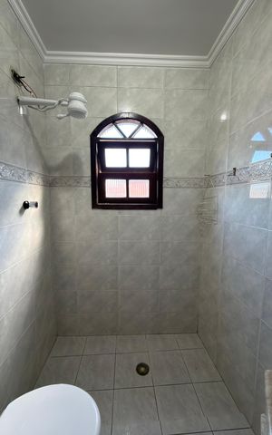 Casa para alugar com 150m², 3 quartos e 2 vagas Casa para alugar com 150m², 3 quartos e 2 vagasBanheiro Social