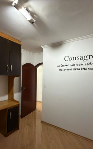 Casa para alugar com 150m², 3 quartos e 2 vagas Casa para alugar com 150m², 3 quartos e 2 vagasQuarto 1