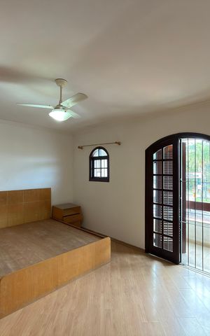 Casa para alugar com 150m², 3 quartos e 2 vagas Casa para alugar com 150m², 3 quartos e 2 vagasQuarto 3 - Suíte