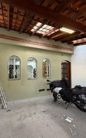 Casa para alugar com 150m², 3 quartos e 2 vagas Casa para alugar com 150m², 3 quartos e 2 vagasGaragem