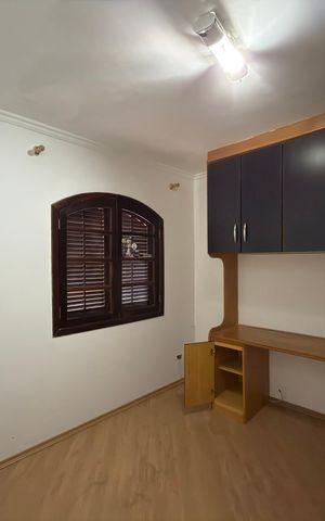 Casa para alugar com 150m², 3 quartos e 2 vagas Casa para alugar com 150m², 3 quartos e 2 vagasQuarto 1