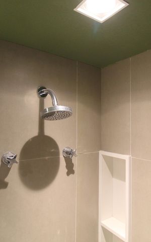 Studio para alugar com 24m², 1 quarto e sem vaga Studio para alugar com 24m², 1 quarto e sem vagaBanheiro