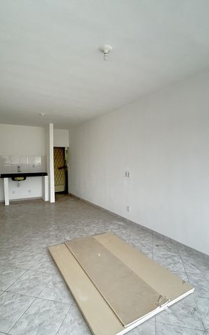 Studio para alugar com 28m², 1 quarto e 1 vagaSala/Quarto/Cozinha