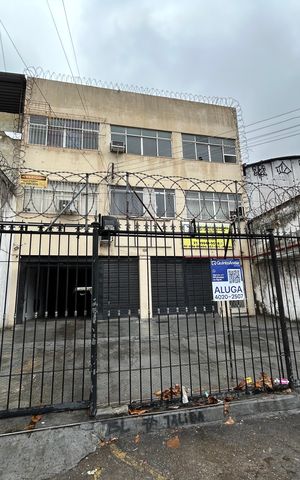 Studio para alugar com 28m², 1 quarto e 1 vagaFachada + placa
