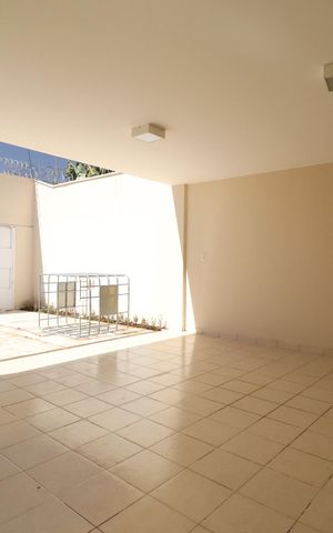 Casa para alugar com 200m², 3 quartos e 4 vagasVaranda da Sala