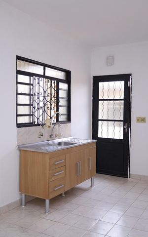 Casa para alugar com 160m², 4 quartos e 3 vagasCozinha