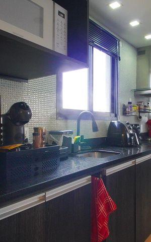 Apartamento à venda com 70m², 2 quartos e 2 vagasCozinha