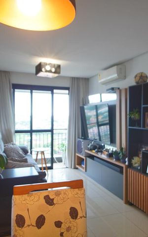 Apartamento à venda com 70m², 2 quartos e 2 vagasSala