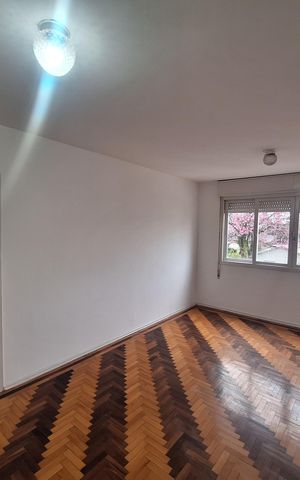 Apartamento à venda com 79m², 2 quartos e 1 vaga Apartamento à venda com 79m², 2 quartos e 1 vagaSala