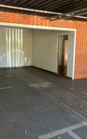 Casa para alugar com 205m², 3 quartos e 4 vagas Casa para alugar com 205m², 3 quartos e 4 vagasGaragem