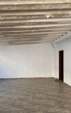 Casa à venda com 314m², 4 quartos e 3 vagasGaragem