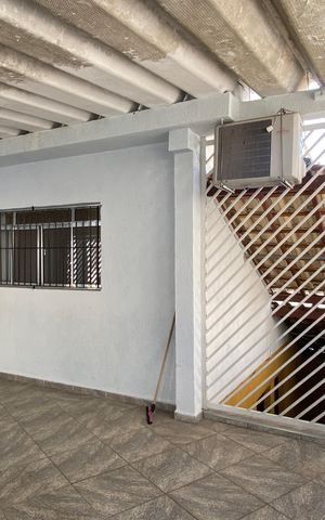 Casa à venda com 314m², 4 quartos e 3 vagasGaragem